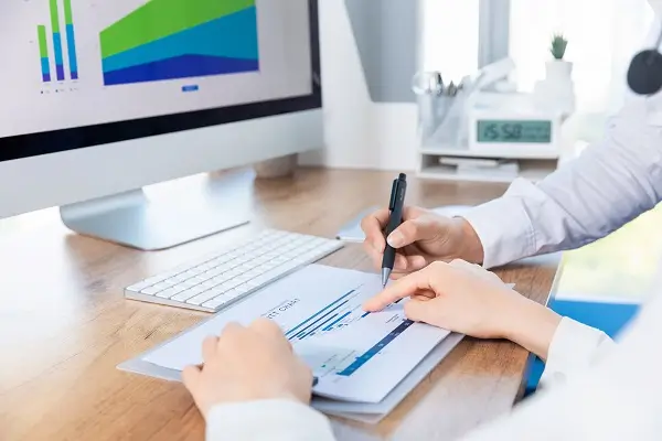 新疆美食猪肉炒菜做法